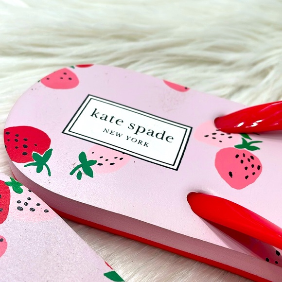 KATE SPADE New Fiji Flip Flops - Picture 3 of 9